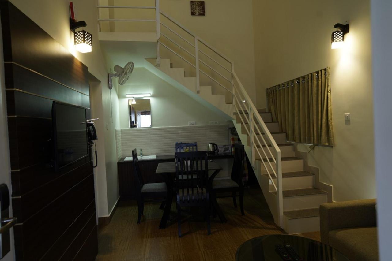 Mirth Hotels And Resorts Kanthalloor Dış mekan fotoğraf